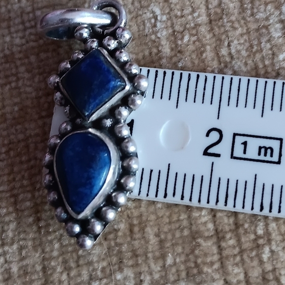 925 Silver Blue Stone Pendant - Picture 4 of 8